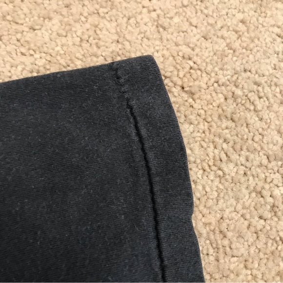 Original YES Concert Band Tee Drama Tour 1980 Chicago Amphitheater Vintage Fade - Picture 9 of 9